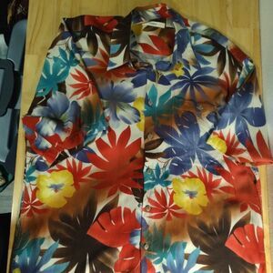 Vintage Moda Campia Floral Pattern Hawaiian Shirt